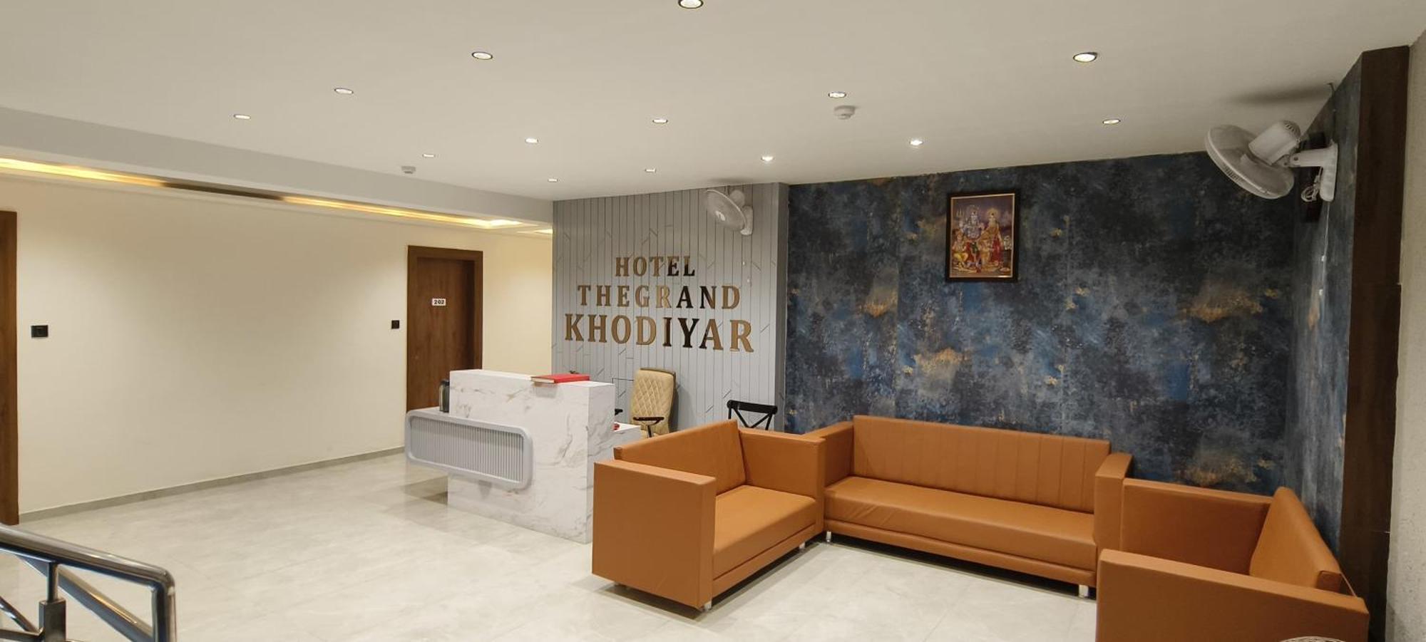 Hotel The Grand Khodiyar Visnagar Dış mekan fotoğraf